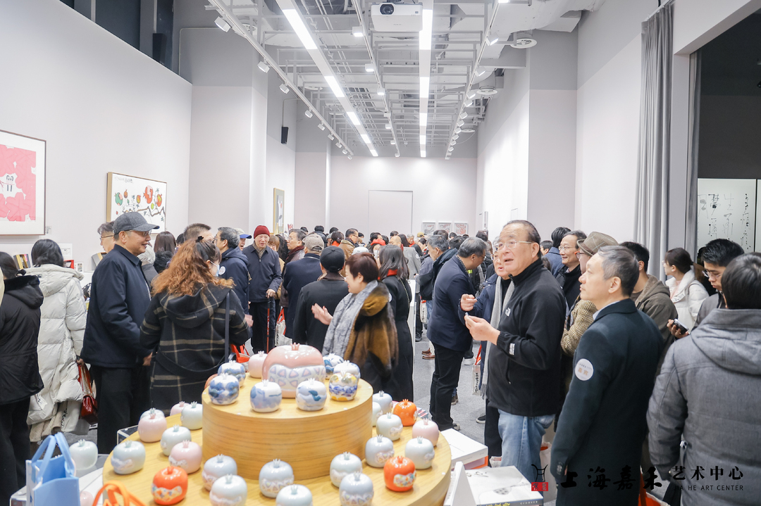 西岸发新穗 佳作迎新春嘉禾艺术中心暨陈家泠艺术迎春展在上海国际传媒港璀璨启幕(图2)